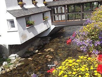 Auberge De L'Isard サン＝ドニ エクステリア 写真