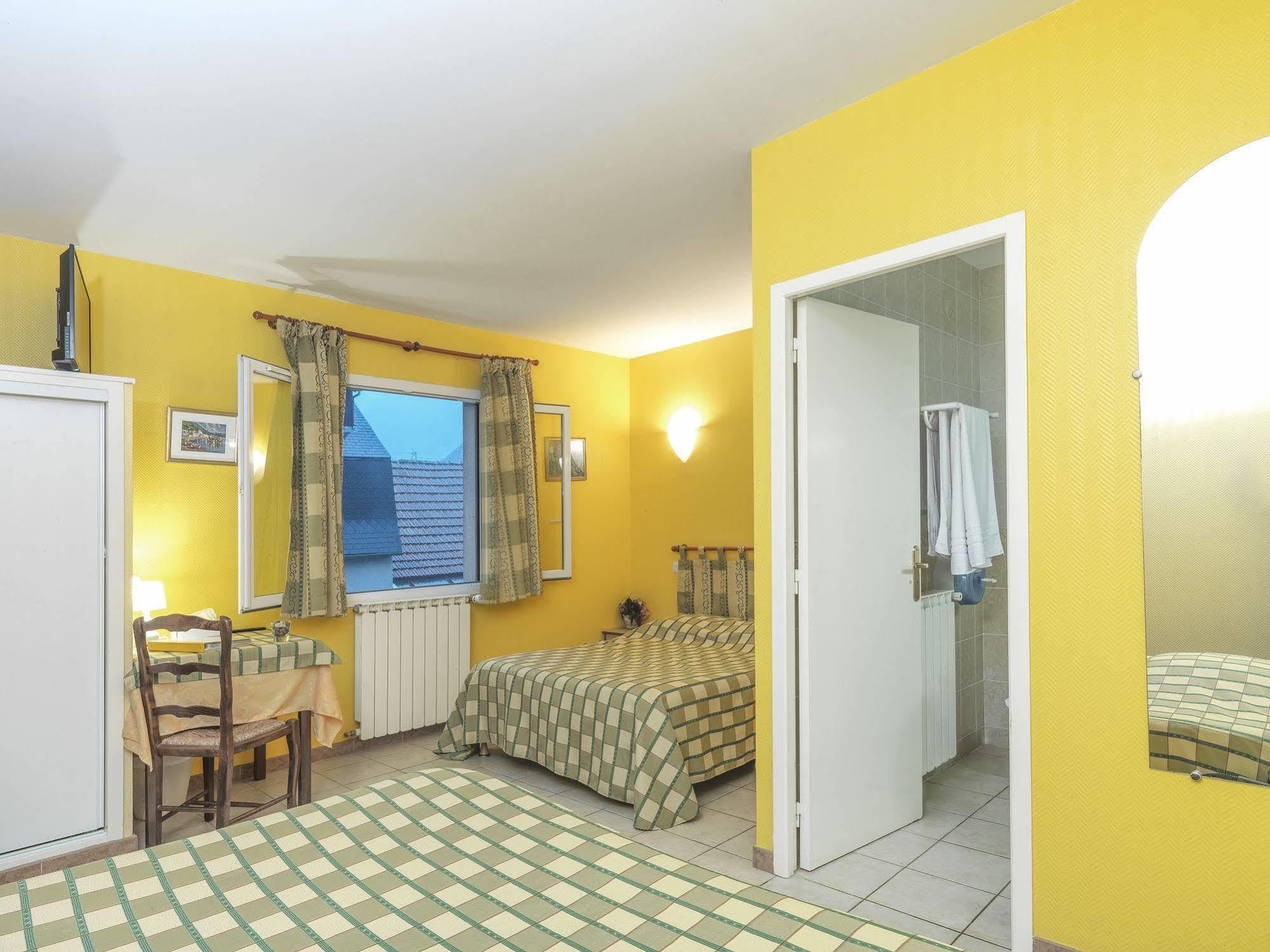 Auberge De L'Isard サン＝ドニ エクステリア 写真